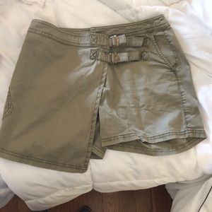 Anthropologie green khaki skort